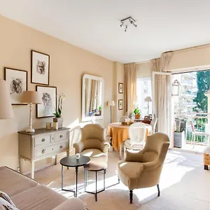  Appartamento In With Balcony Terrace