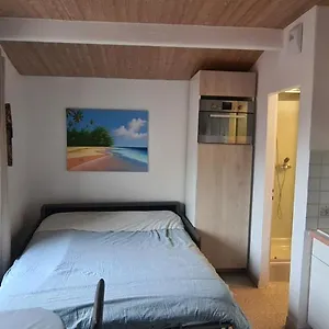  Appartamento Rue Du Vieux Chateau - Beau F2