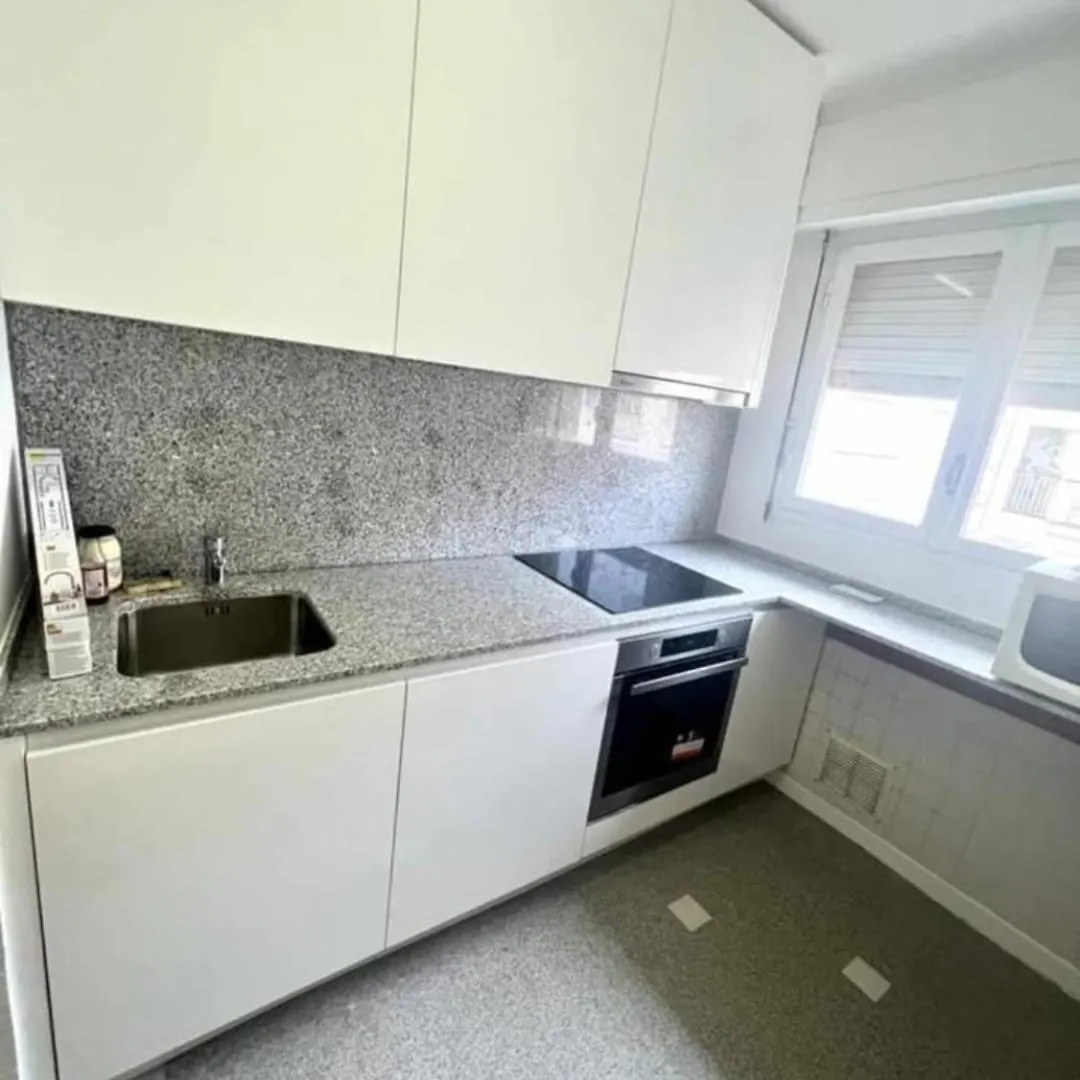 Appartement Lumineux, 2 Min De La Mer Menton 0*,